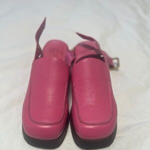 Charlotte Stone Carlos clog